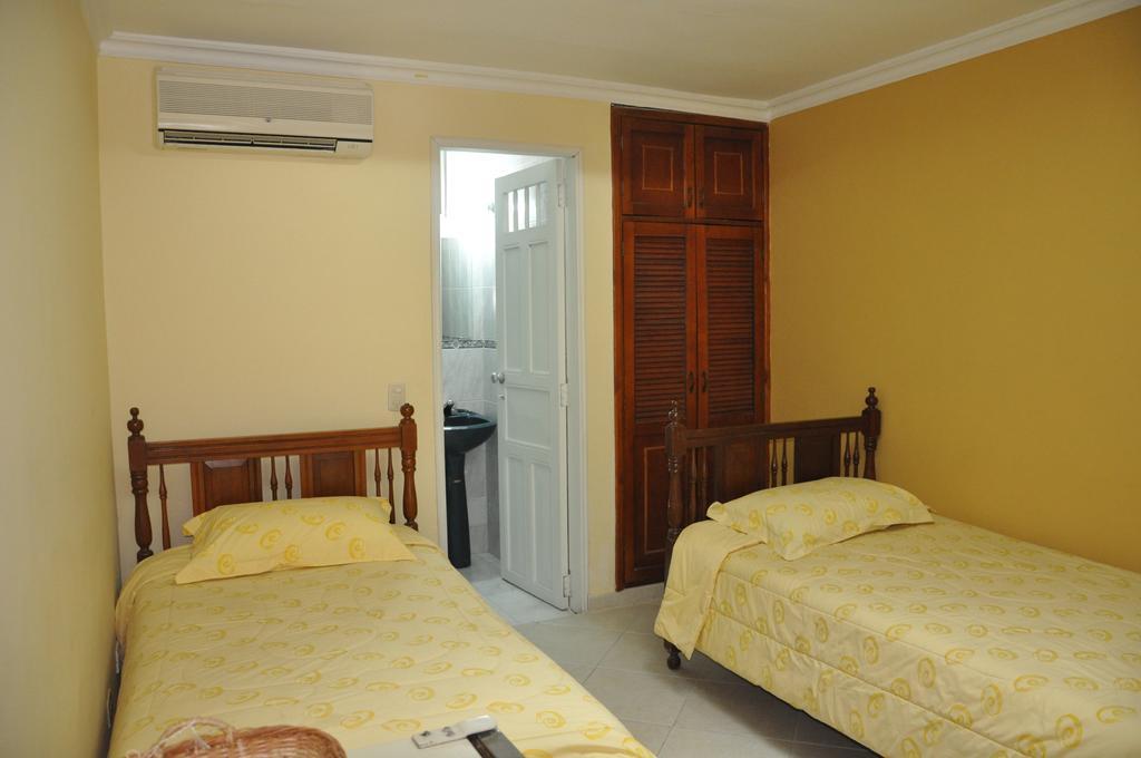 Santa Barbara Hotel Country Villavicencio Room photo