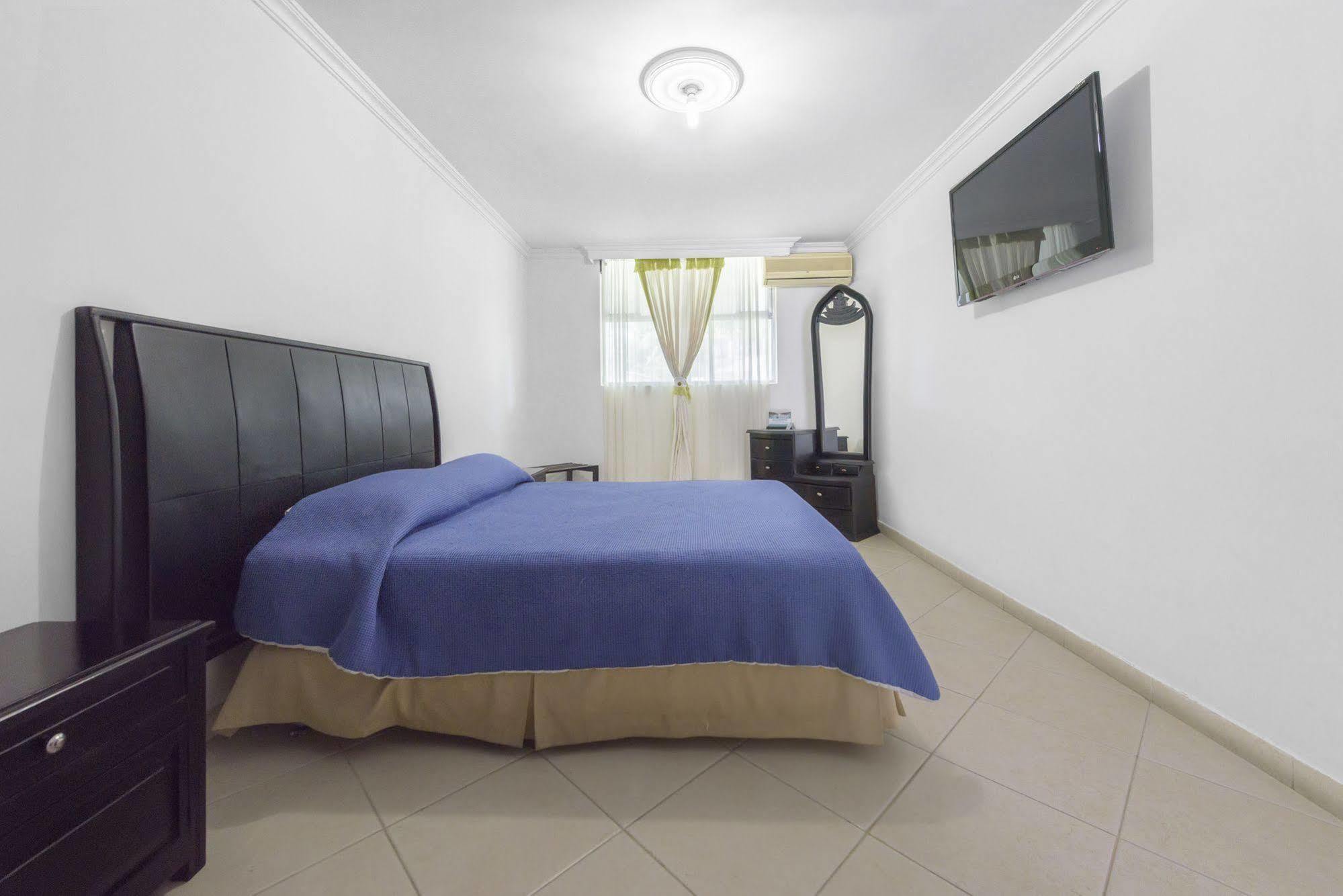 Santa Barbara Hotel Country Villavicencio Exterior photo